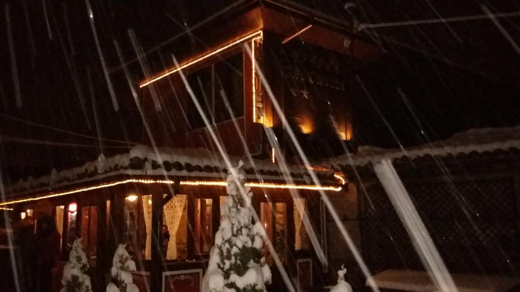 Chuchura Family Hotel Koprivshtitsa Εξωτερικό φωτογραφία